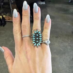 Native Women's Blue and Silver Jewellery